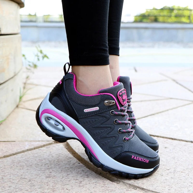 Baskets_Femme_Confortables_et_Antiderapantes_Randonnee_Activites_Outdoor_gris foncé1