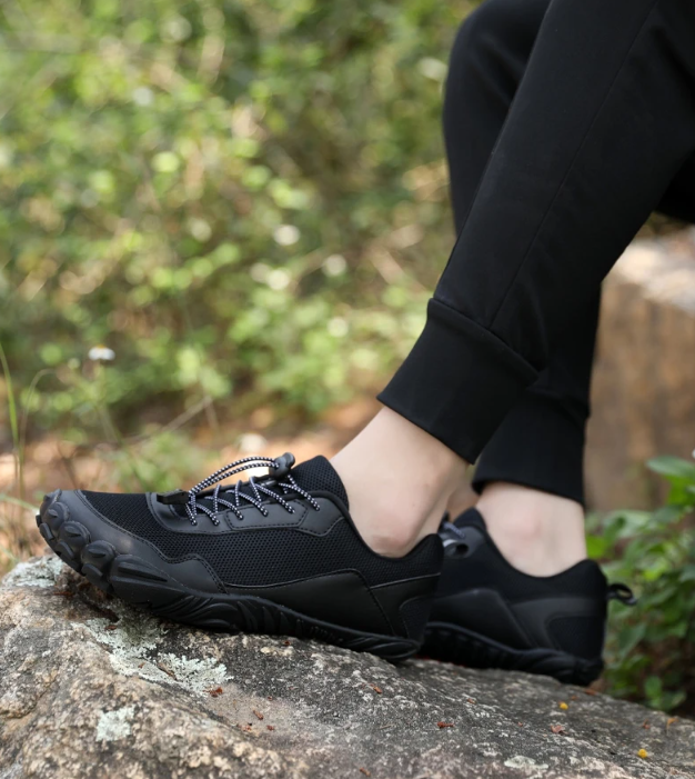 Chaussures d'escalade en plein air et randonnée en rivière