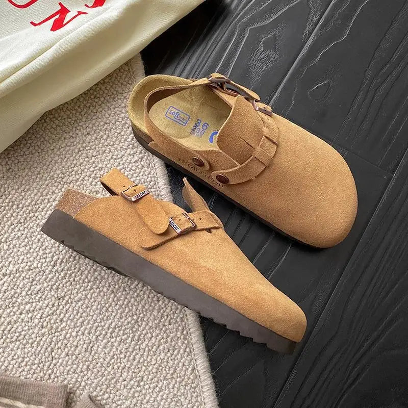 Sabots Retro en Suedine Doux avec Boucle Reglable - Pour Femmes marron