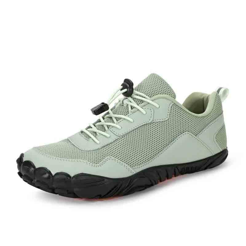 Outdoor climbing and river hiking shoes